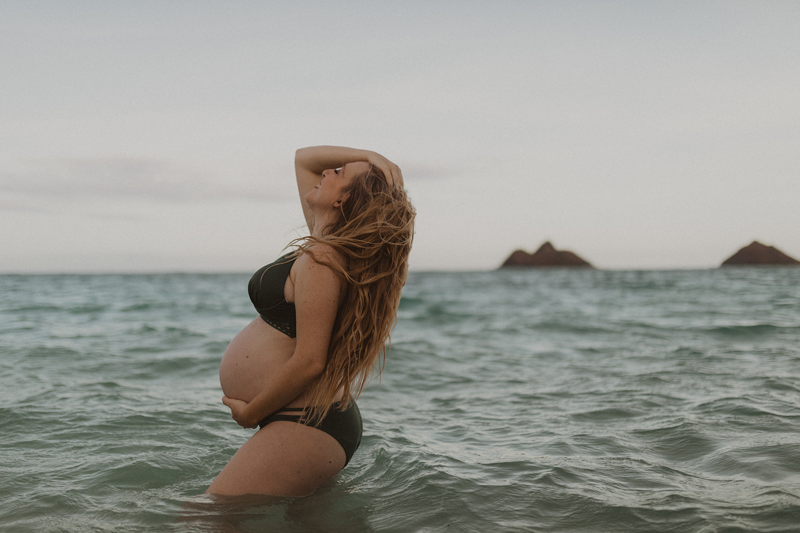 pregnant woman in water