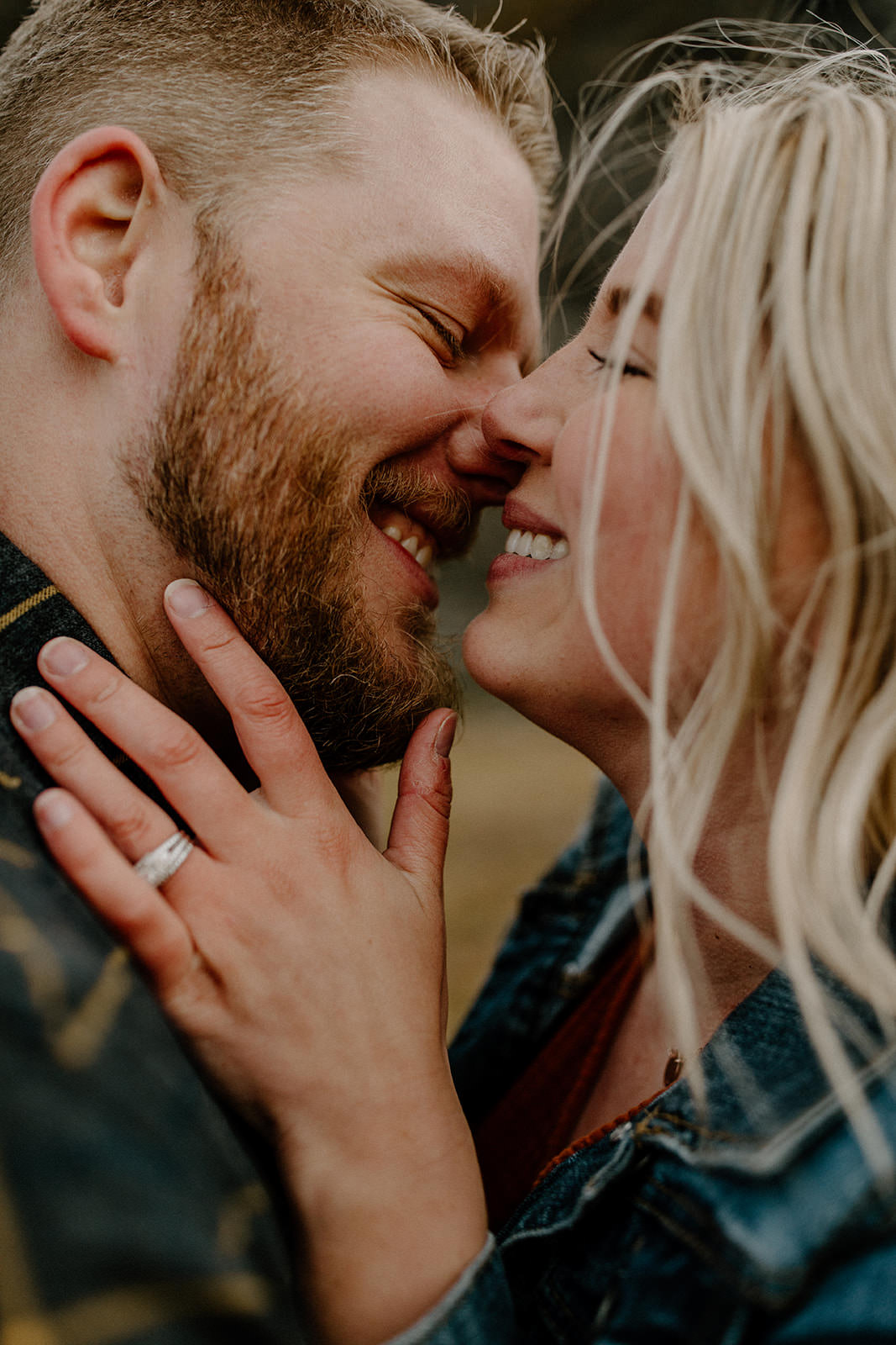 couple at hatcher pass in Alaska for a documentary couple session